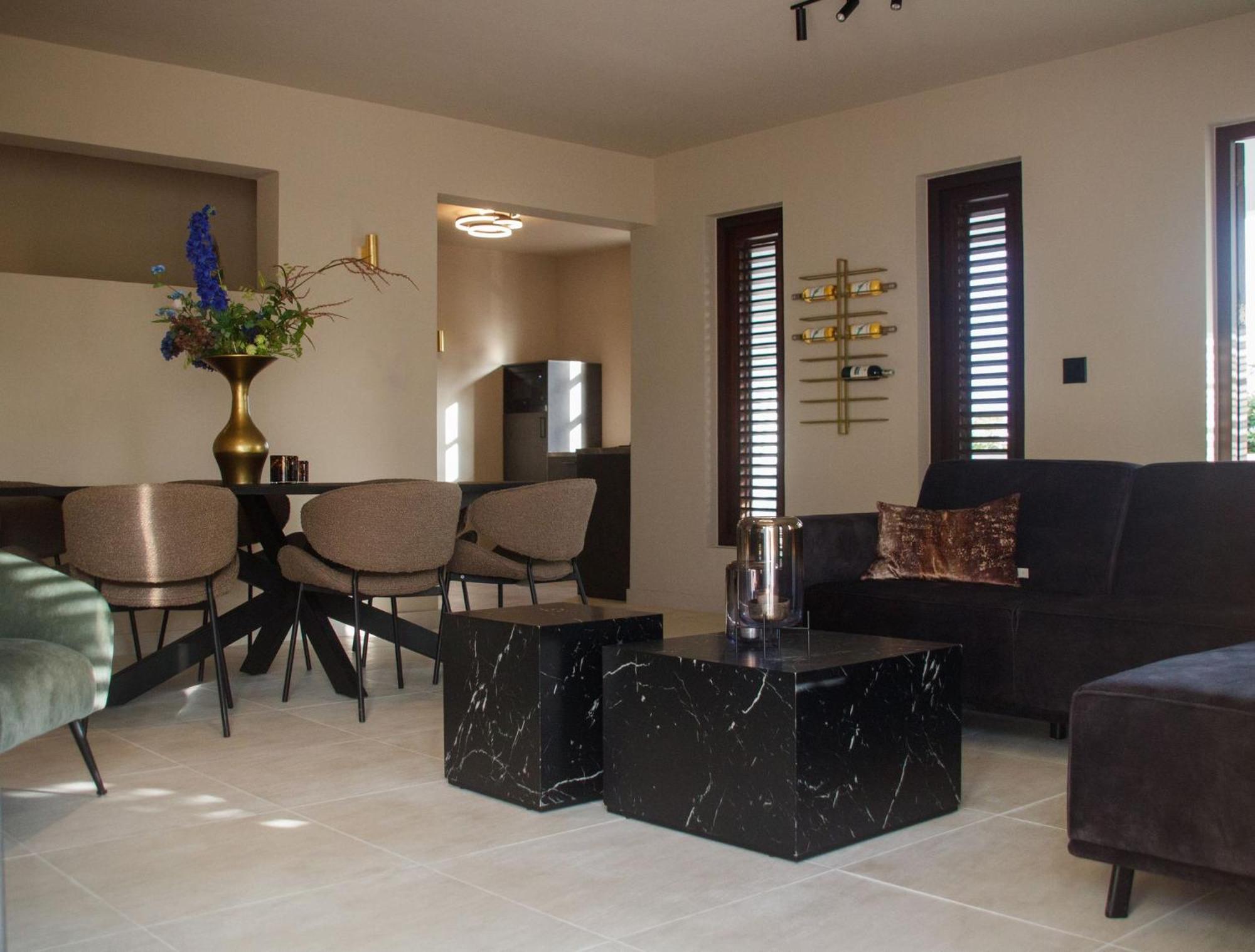 Major. Suites Curacao Willemstad Exteriör bild